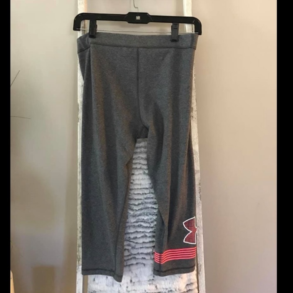 Medium Under Armour grey leggings